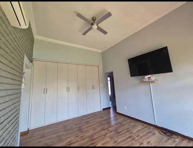 3 BEDROOM HOUSE TO LET IN VANDERBIJLPARK SW 2